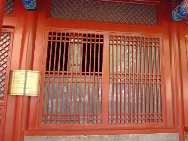 百叶窗